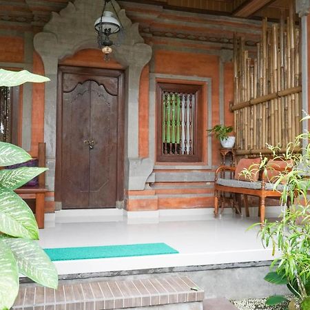Nirwa Ubud Homestay Екстер'єр фото